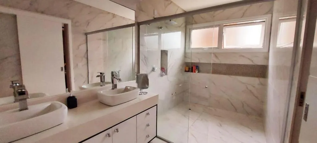 Imagem Casa em Condominio 4 Dormitórios - Bairro Atlantida
