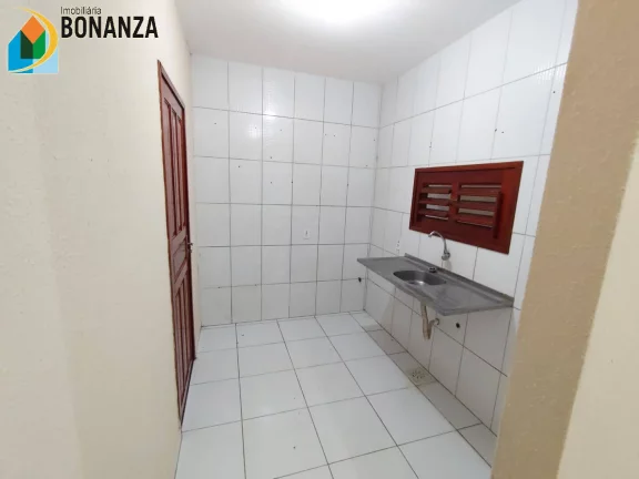Imagem Casa com 02 quartos para Alugar em Maranguape