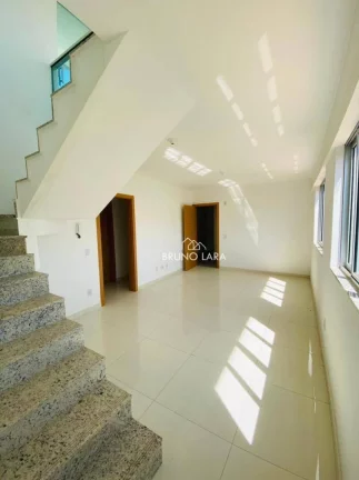 Imagem Apartamento de Cobertura à venda em Igarapé MG, bairro Lago Azul.