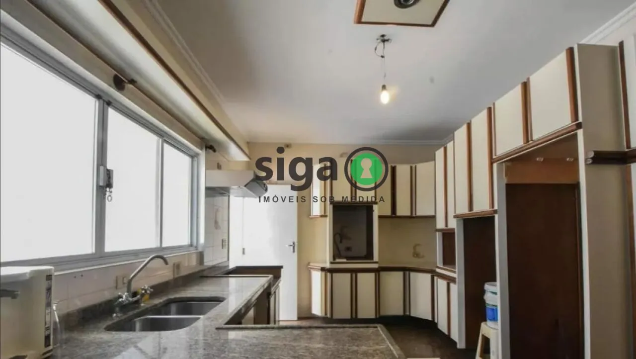 Imagem Sobrado Imponente no Jardim Marajoara | 635 m² 4 Suítes 10 Vagas
