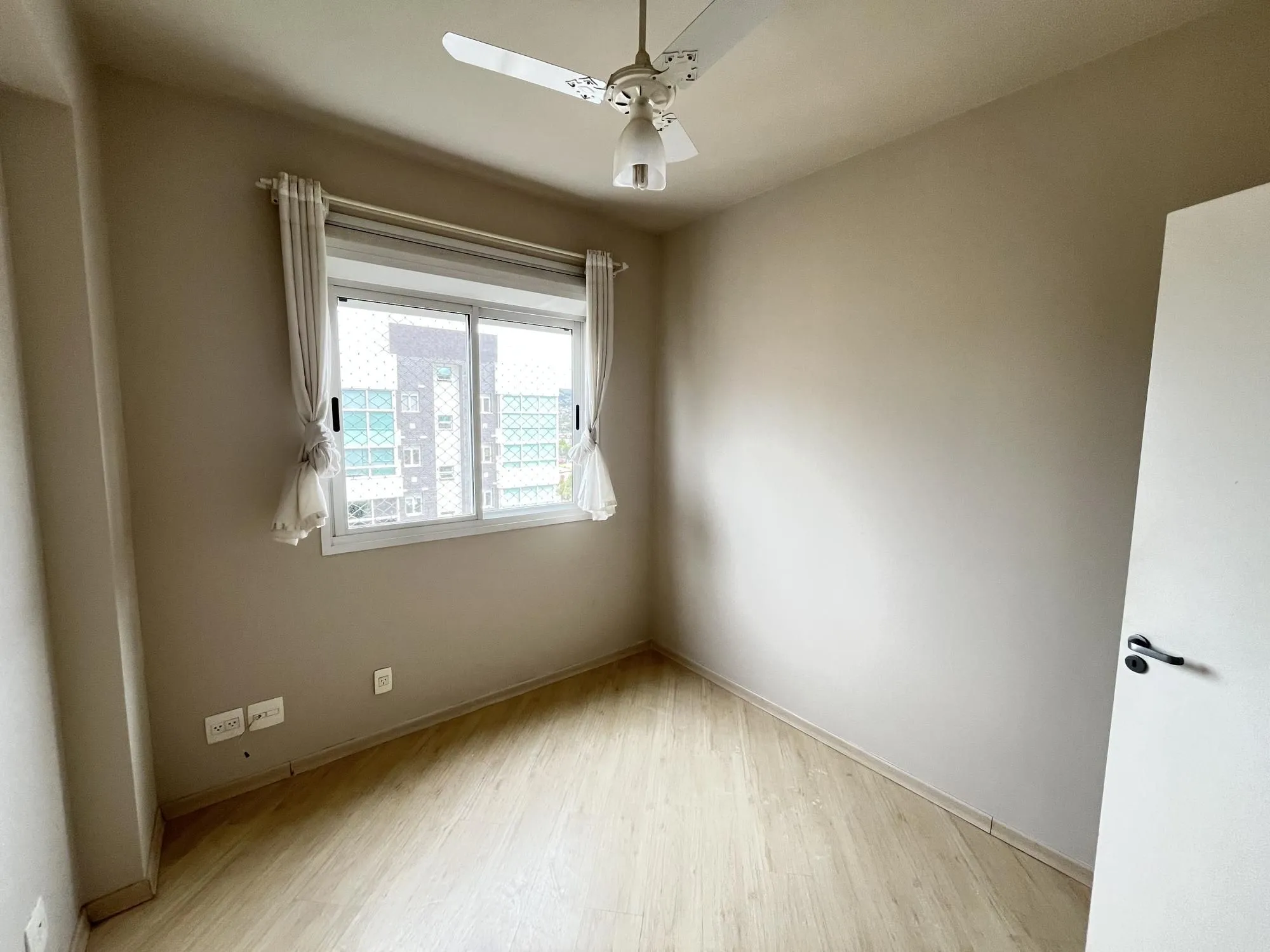 Imagem Apartamento de 3 quartos, suíte e 1 vaga de garagem no bairro Jardim Botânico