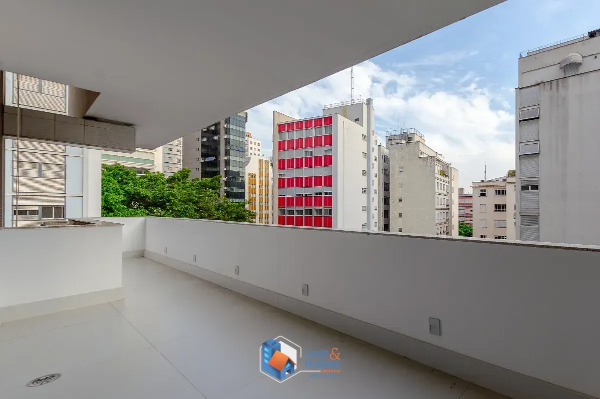 Imagem Apartamento para venda em Higienópolis com 3 quartos, sendo 2 suítes, 270m²