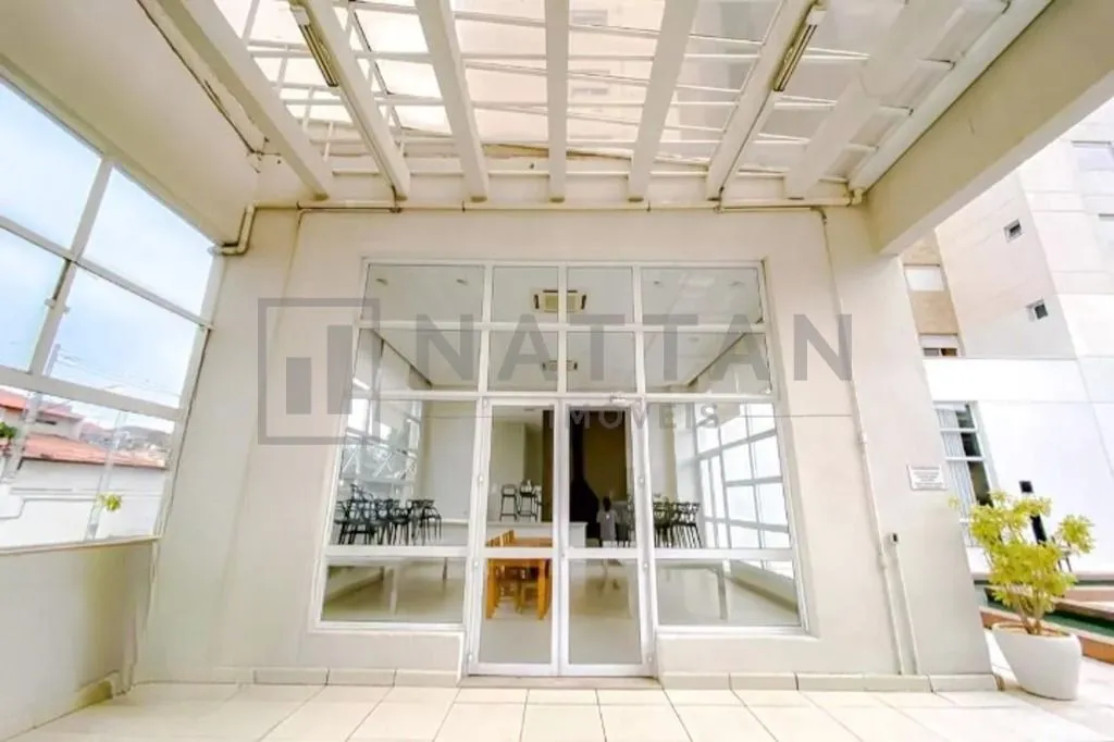 Imagem Apartamento com 3 suítes e 242 m², closet na suíte master, lavabo e 4 vagas de garagem