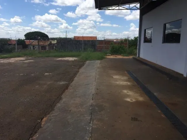 Imagem Prédio Comercial para locação na União Paulista 4.300m² de Terreno e 2.000m² de Área Construída