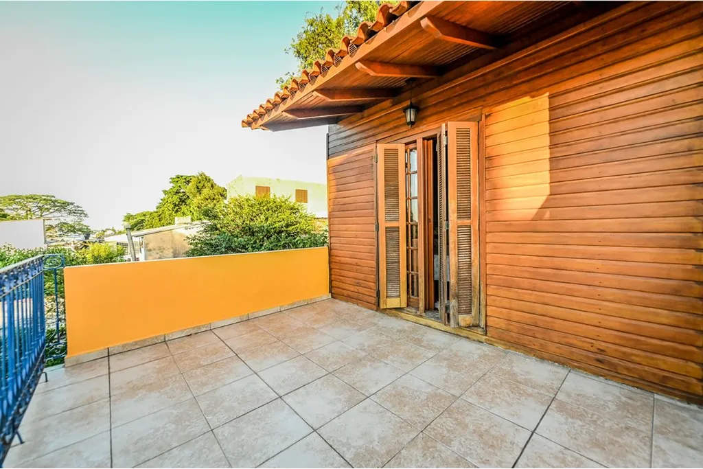 Imagem Casa de Condomínio em Santa Tereza