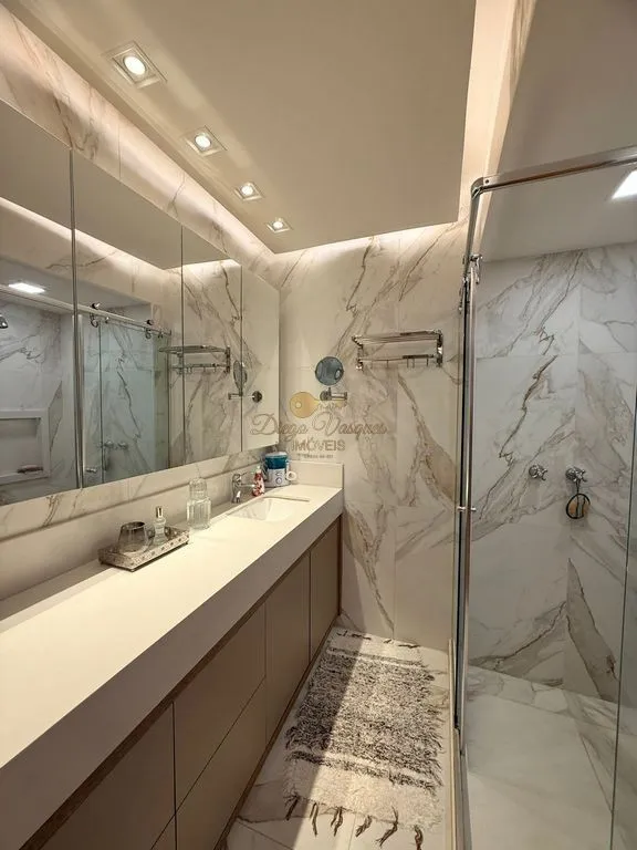 Imagem Casa em Condomínio para Venda em Teresópolis / RJ no bairro Posse