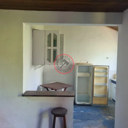 Imagem 2 pequenas Casas na maquinino Bairro MAQUININHA, em um terreno de 700 metros limpo em rua asfaltada , junto a natureza