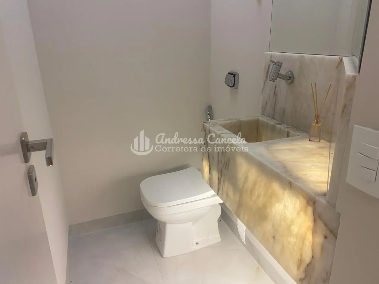 Imagem Village Damha II - Casa com 3 dormitórios à venda, 190 m² por R$ 2.200.000,00 - Residencial Village Damha Rio Preto II - São José do Rio Preto/SP