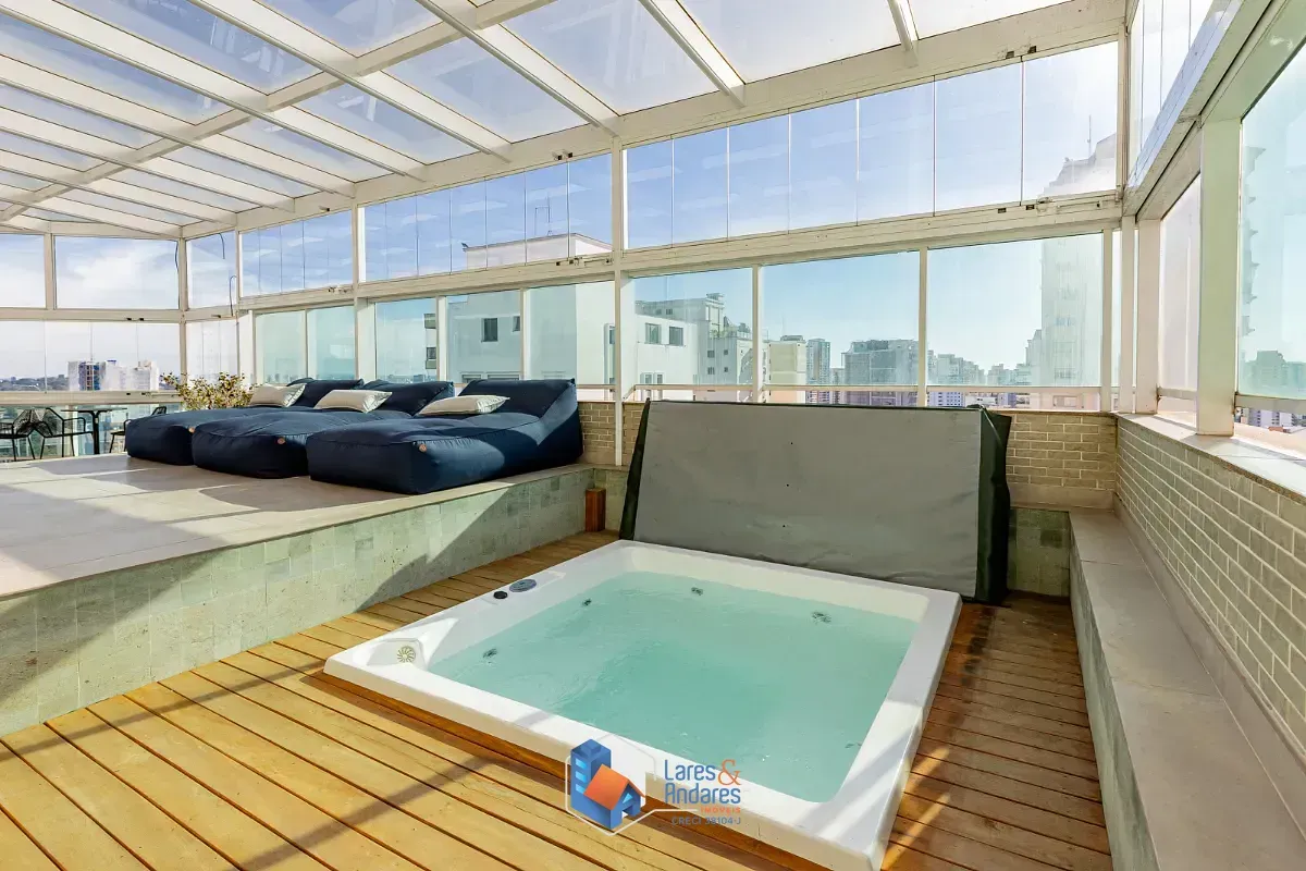 Imagem Cobertura para venda em Campo Belo com 4 quartos, sendo 3 suítes, 386m²