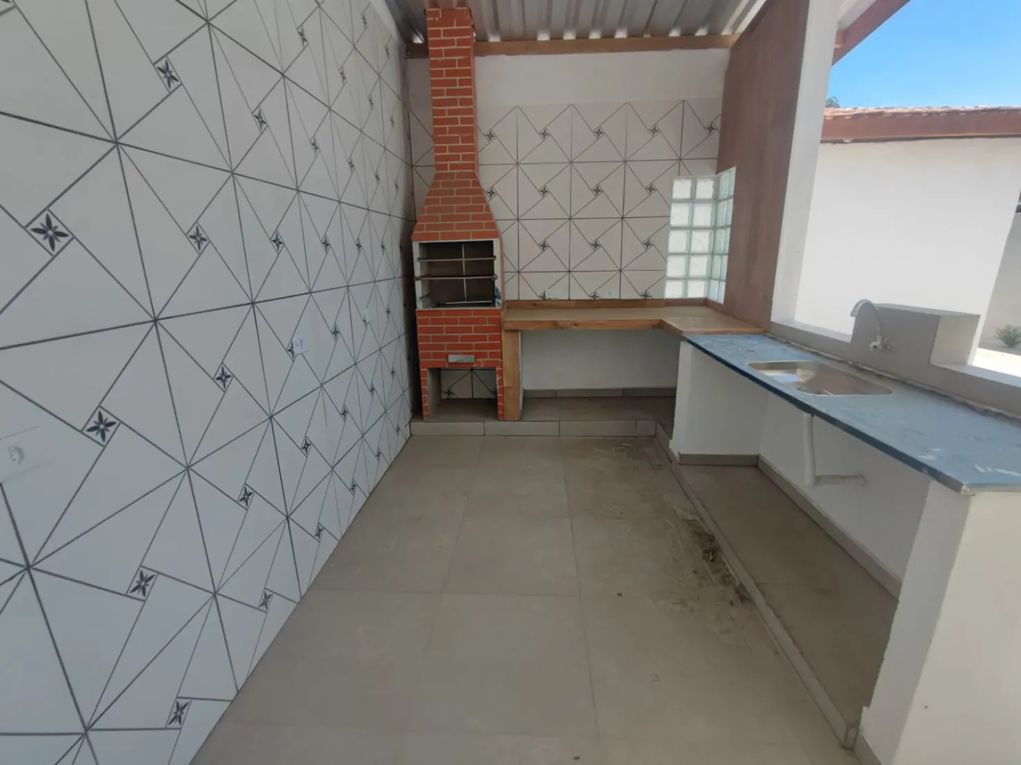 Imagem Casa à venda 3 Quartos, 2 Suites, 4 Vagas, 250M², Conjunto Residencial Araretama, Pindamonhangaba - SP