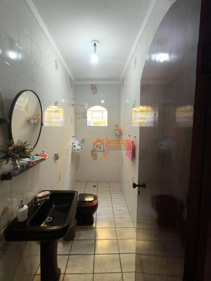 Imagem Sobrado com 3 dormitórios à venda, 165 m² por R$ 620.000,00 - Jardim Bela Vista - Guarulhos/SP