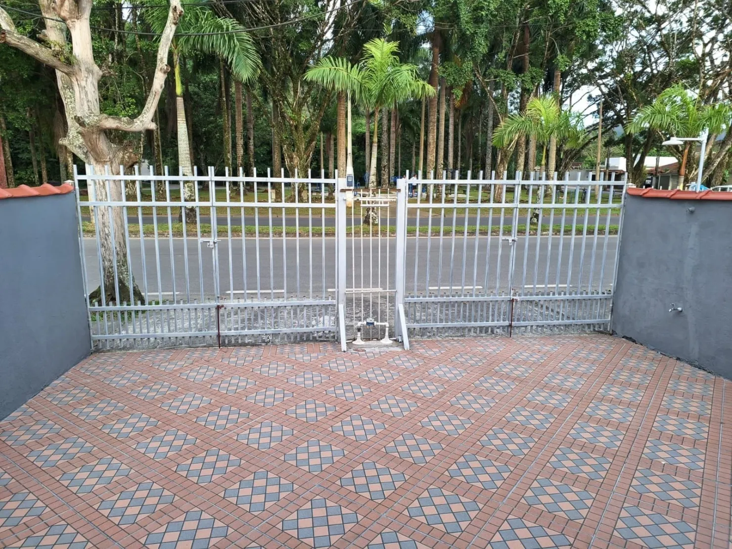 Imagem Casa padrão à Venda, Cidade Jardim, Caraguatatuba, SP