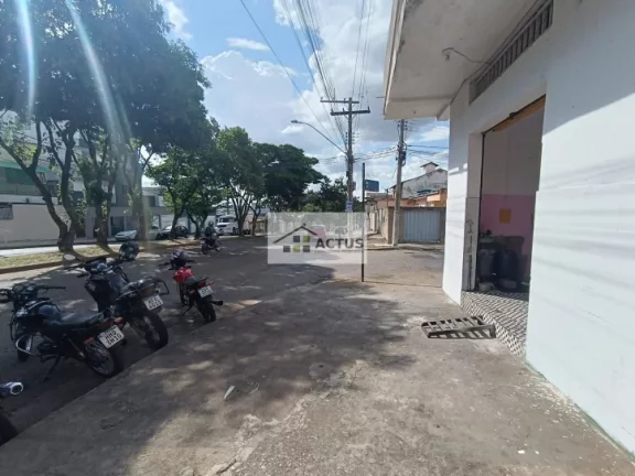 Imagem Loja no bairro Lindeia