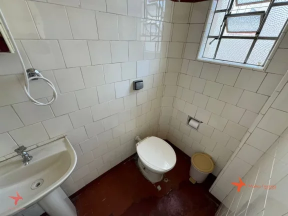 Imagem Charmoso apartamento de 3 quartos em Pinheiros, São Paulo-SP: 155,00 m²! Para reformar!