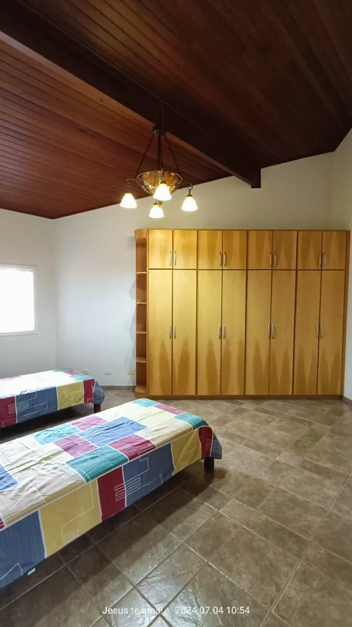 Imagem Casa de luxo em condomínio com 5 quartos e 4 suítes na Vila Martins - Itu-SP: 652,64m², 3 salas, 7 banheiros e 8 vagas de garagem!