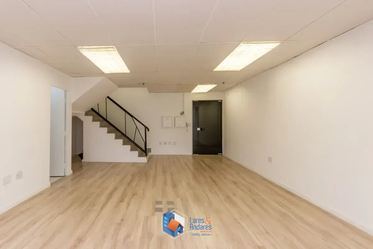 Imagem Conjunto comercial para venda e locação em Indianópolis, 222m²