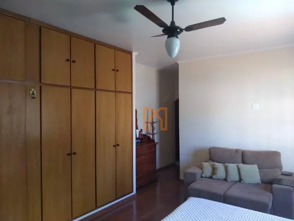 Imagem Casa com 5 dormitórios à venda, 300 m² por R$ 695.000,00 - São Sebastião - Itajubá/MG