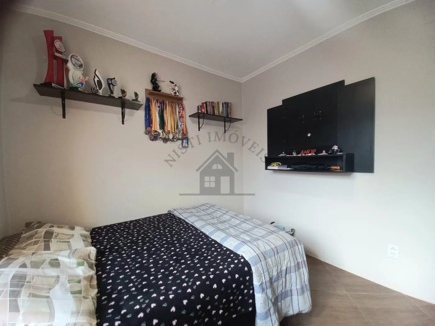 Imagem Casa 4 quartos para Venda no bairro Sarandi em Porto Alegre