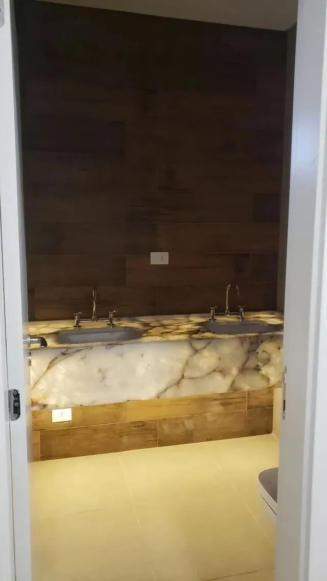 Imagem Casa à venda 3 Quartos, 3 Suites, 4 Vagas, 503M², Bairro do Grama, Caçapava - SP | Condomínio Terras do Vale