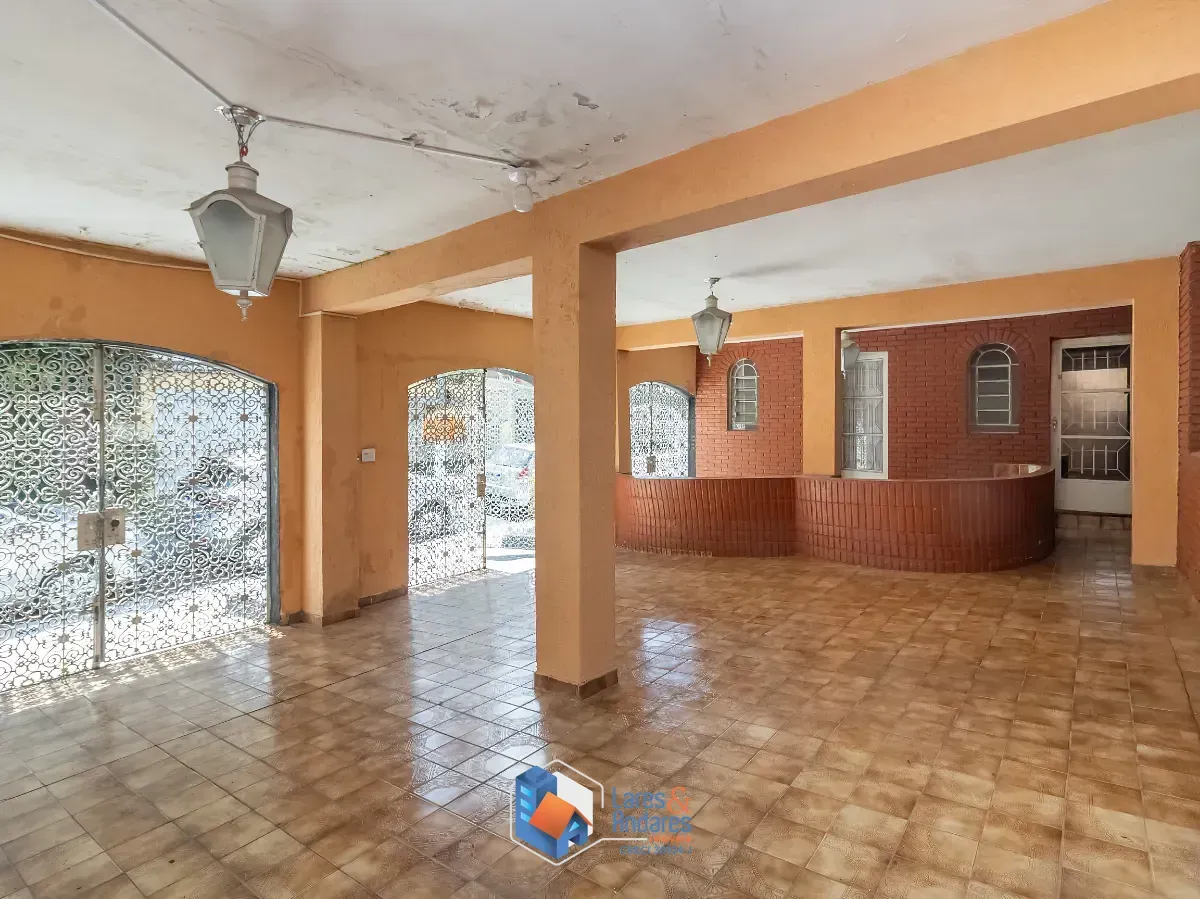 Imagem Casa para venda em Vila Inah com 3 quartos, sendo 1 suíte, 280m²