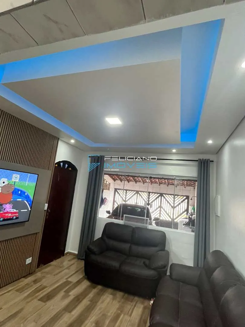 Imagem Casa com 2 quartos, Caiçara, Praia Grande - R$ 450 mil, Cod: 7045
