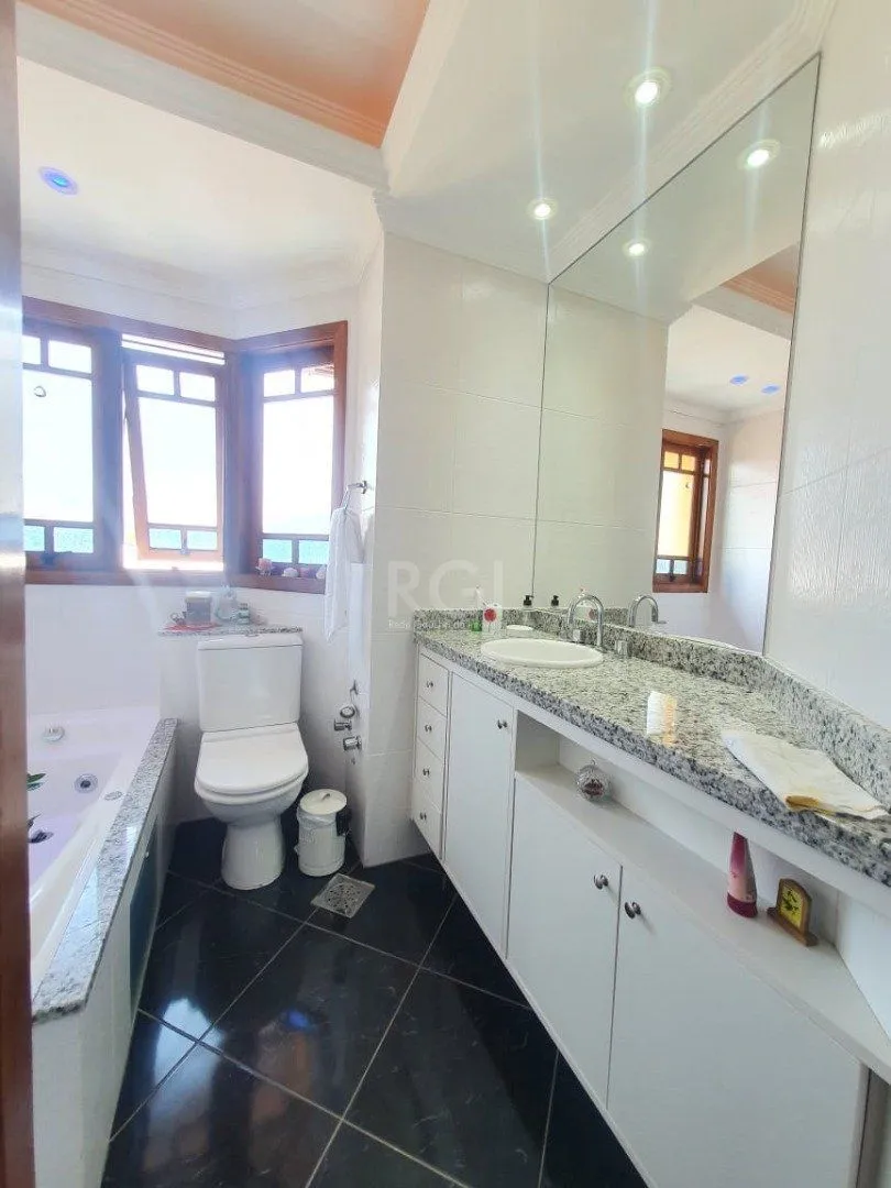 Imagem Casa Condominio para Venda - 126m², 3 dormitórios, sendo 2 suites, 2 vagas - Ipanema