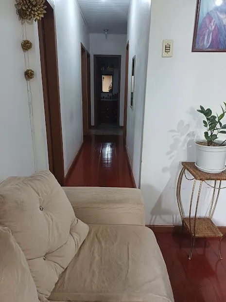 Imagem casa 3 dormitórios+ casa nos fundos de 1 dormitório
