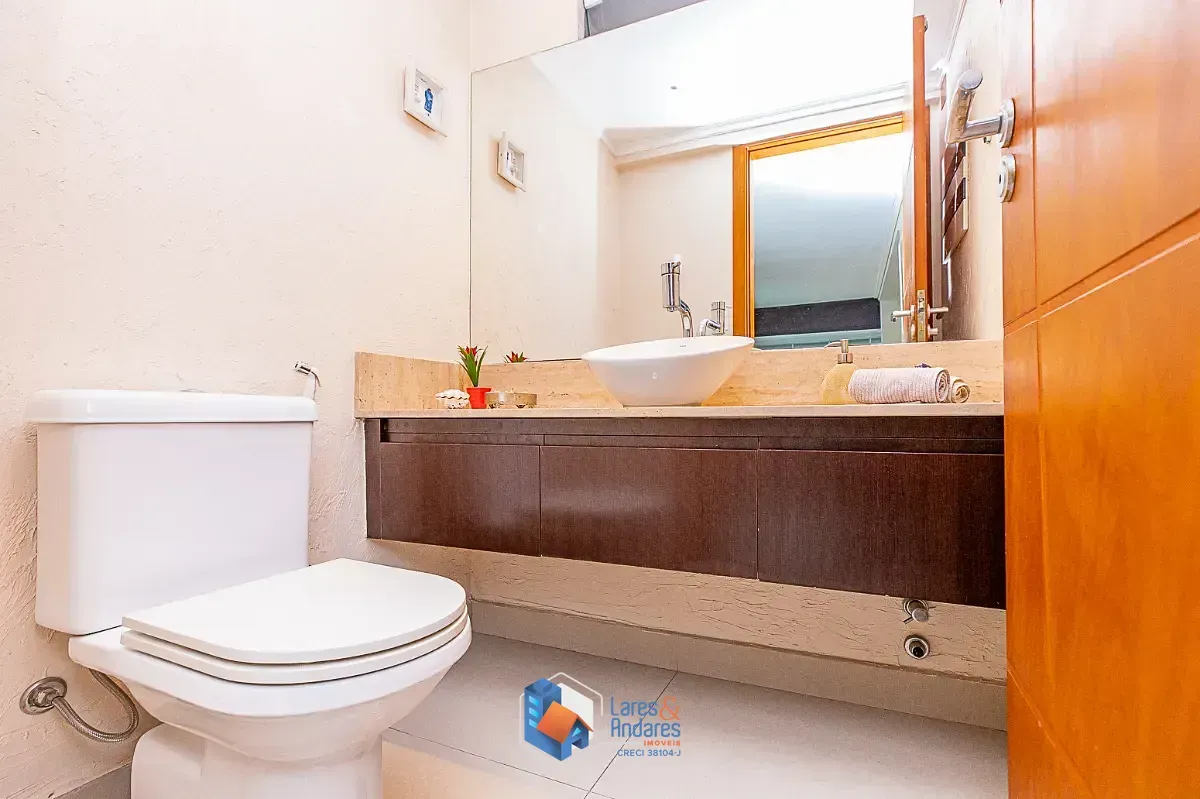 Imagem Casa para venda em Alto da Boa Vista com 4 quartos, sendo 1 suíte, 380m²