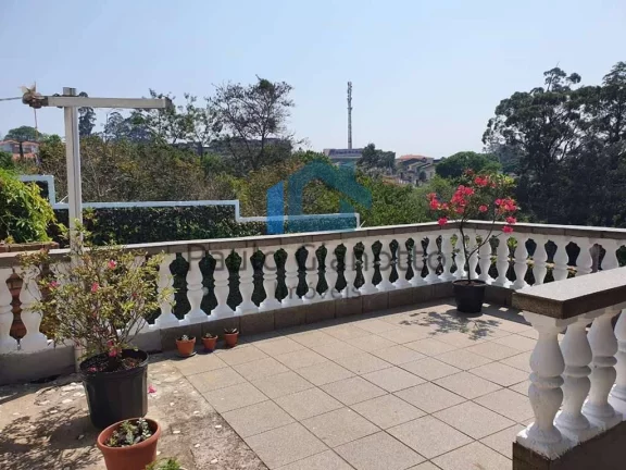 Imagem Casa em Condomínio perto do Shopping Granja Viana