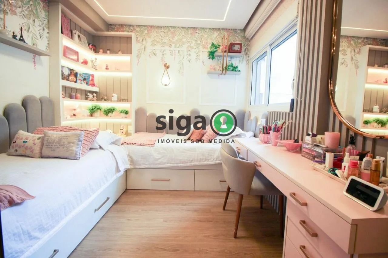 Imagem Apartamento à venda com 246m², 3 quartos e 4 vagas