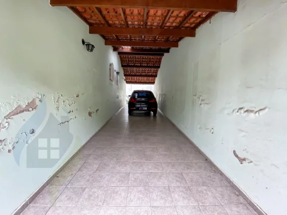 Imagem Casa com 2 dormitórios sendo 1 suíte, 2 banheiros, 4 vagas de 200,00 m² útil em Paulicéia, São Bernardo do Campo