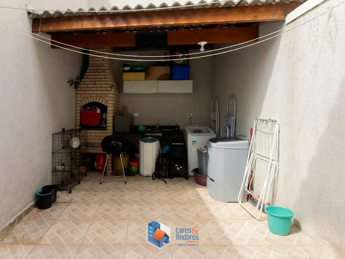 Imagem Sobrado para venda em Jardim Tremembé com 3 quartos, sendo 1 suíte, 98m²