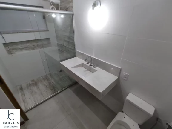 Imagem CASA RESIDENCIAL em SÃO LOURENÇO - MG, Vale dos Pinheiros