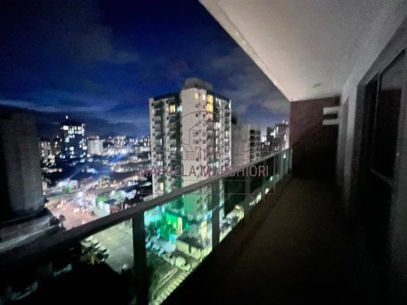Imagem Apartamento quarto e sala, varanda grande, 1 vaga, 1 quadra do mar