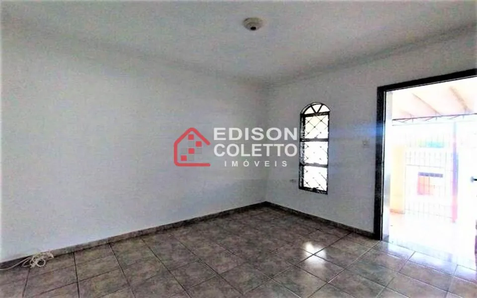 Imagem Charmosa Casa Reformada à Venda no Jardim São Paulo, Piracicaba!!