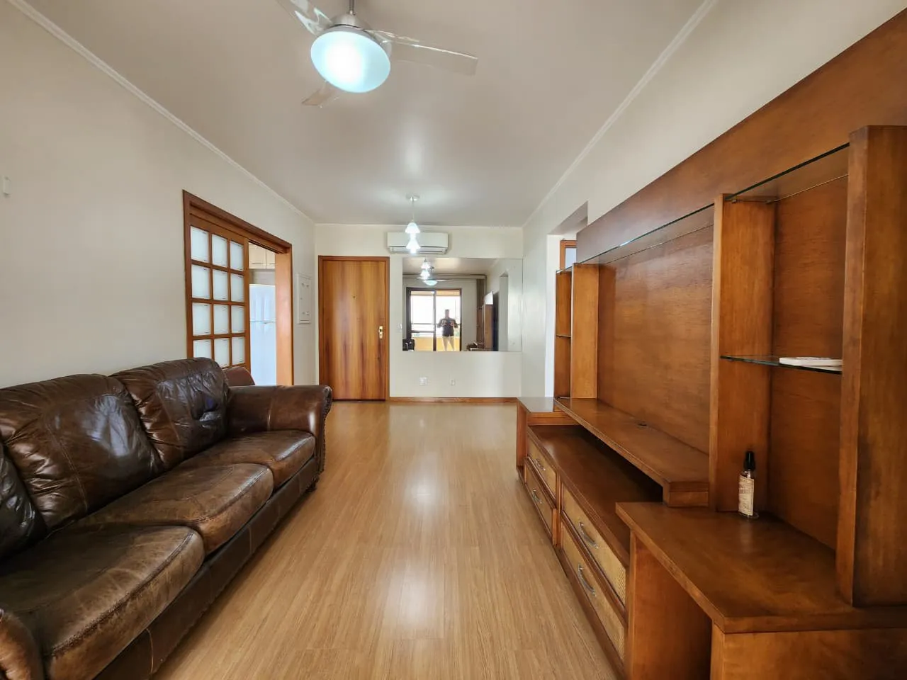 Imagem EXCELENTE APARTAMENTO À VENDA NA AV. NILO PEÇANHA EM PORTO ALEGRE - ÓTIMA LOCALIZAÇÃO!