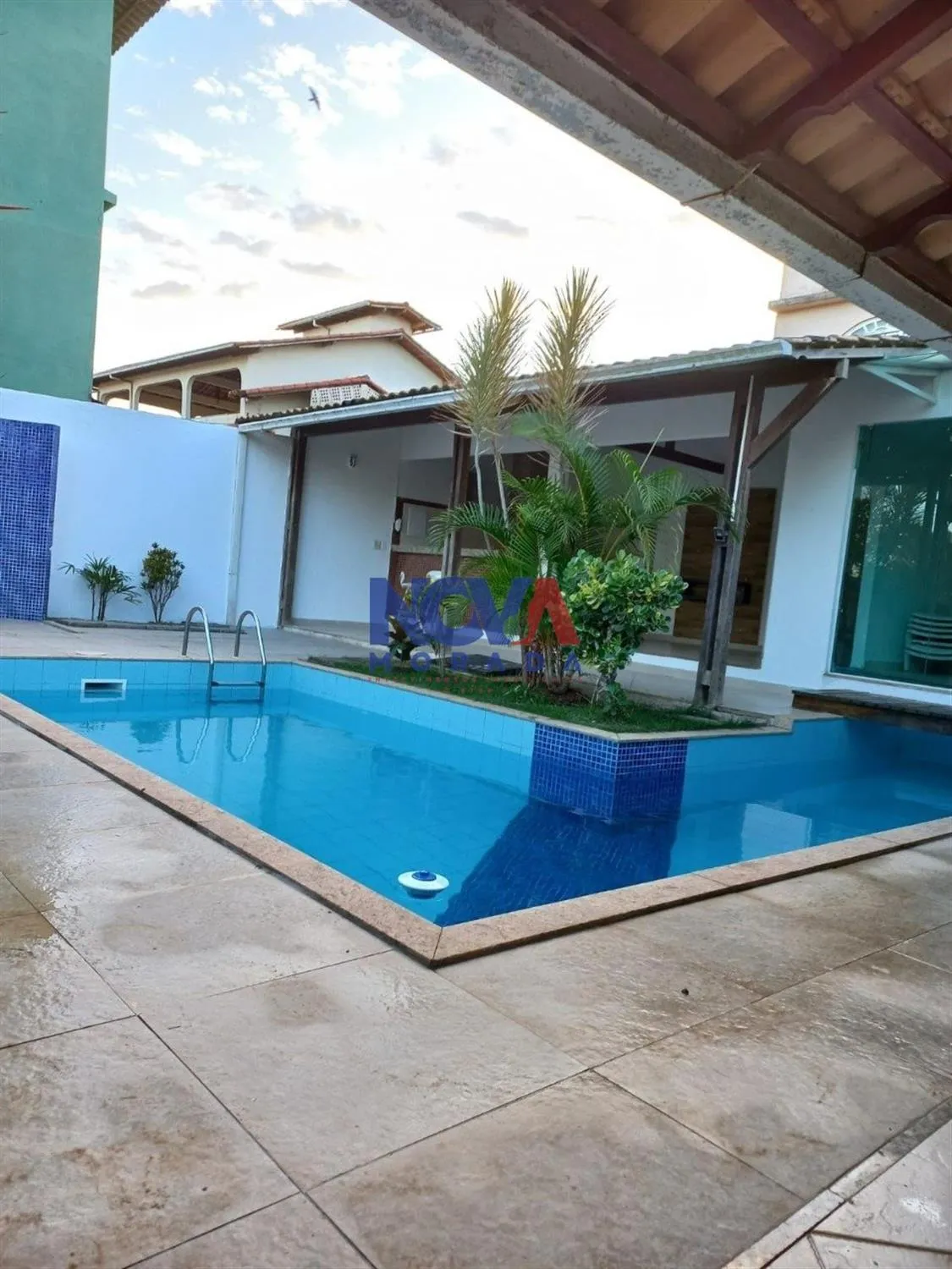 Imagem Casa com 4 quartos à venda em Vila Velha