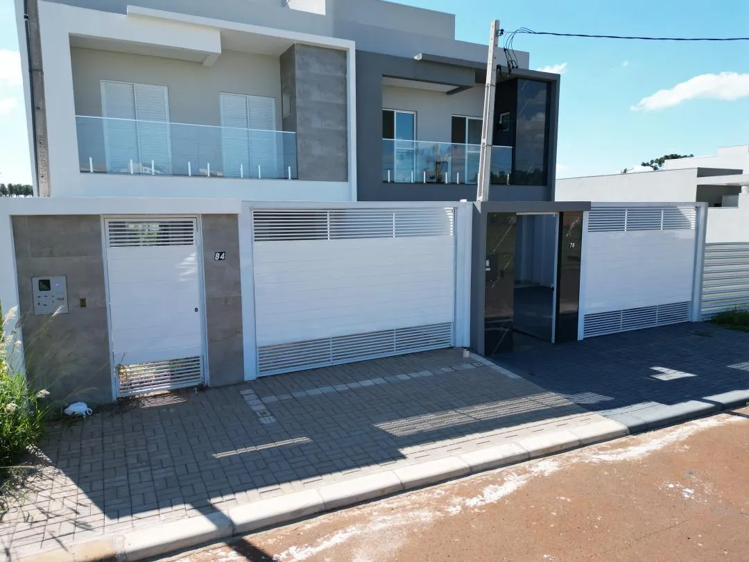 Imagem Sobrado de 248m² com Piscina em Cascavel - Recanto Tropical III - Venda