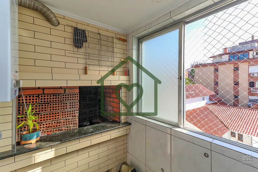 Imagem Apartamento de 86m² com 3 dormitórios, 2 banheiros, sala de estar, sacada, cozinha, escritório. C...