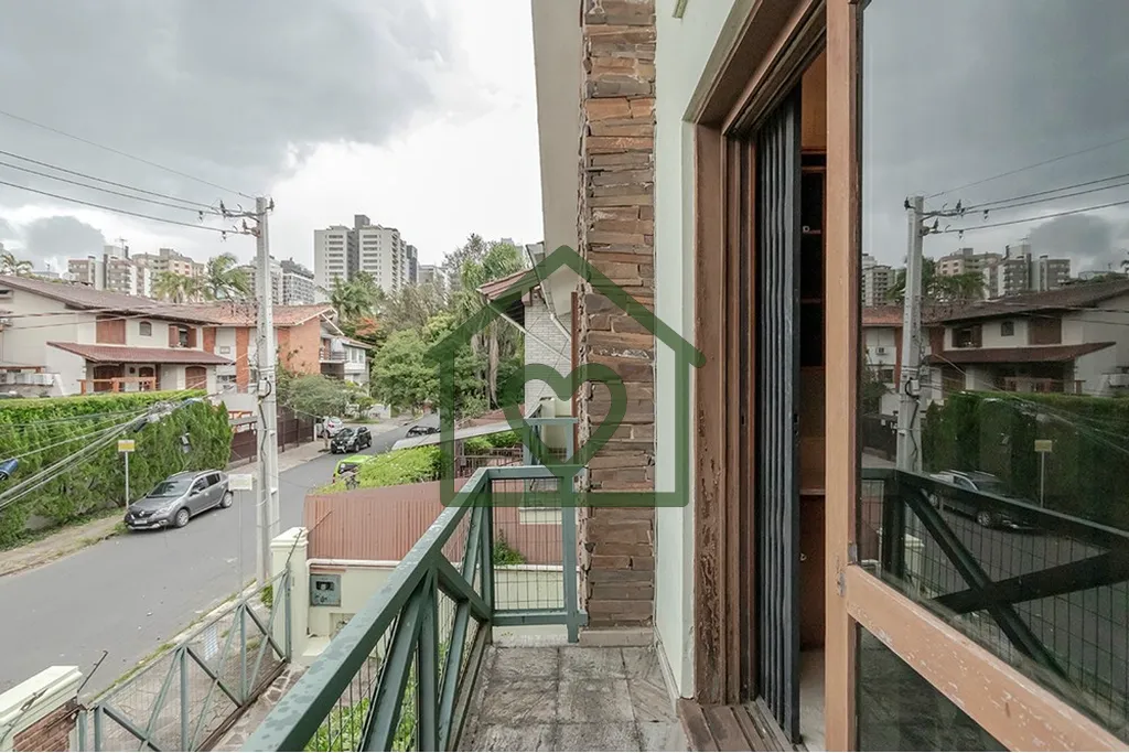 Imagem Casa à venda na Rua Frei Henrique Golland Trindade, próximo à Av. Anita Garibaldi, no bairro Boa ...