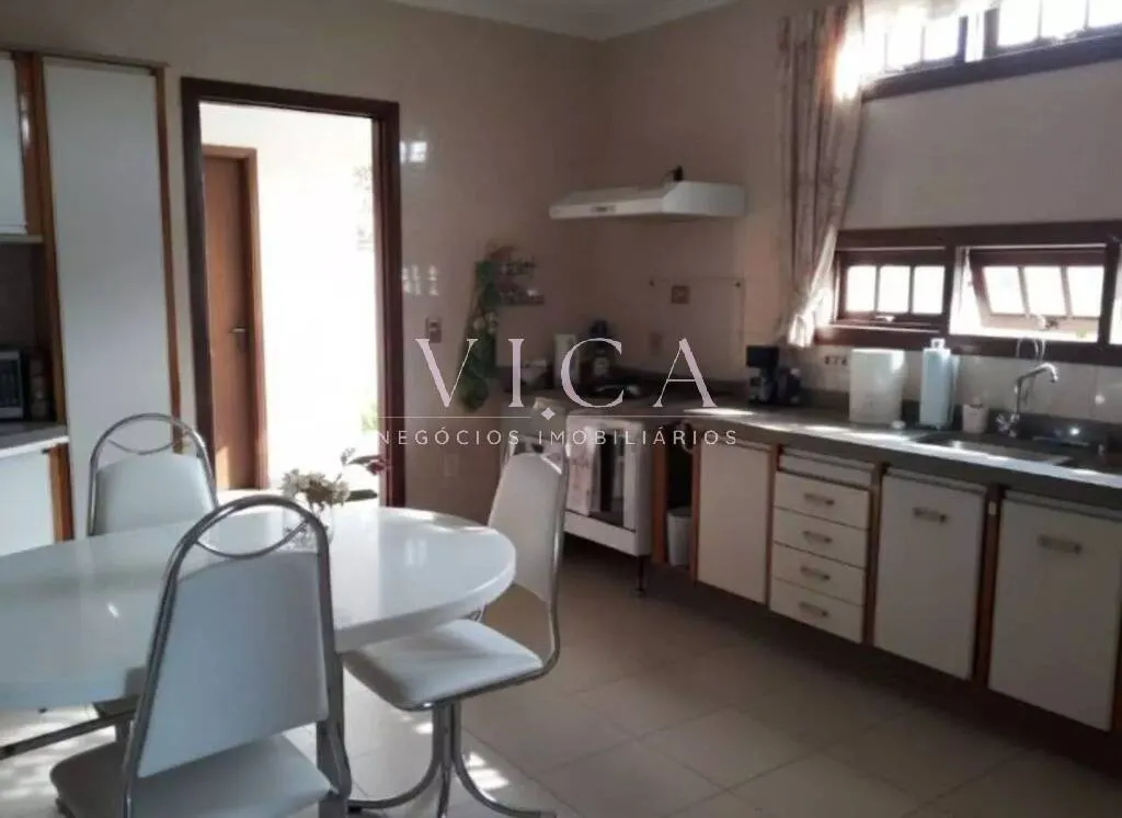 Imagem Alphaville 9 | Casa 364m² com Fundos para Reserva e 4 Dormitórios