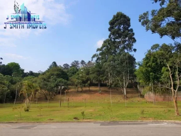 Imagem TERRENO 3.306m³ EM CONDOMÍNIO ALTO PADRÃO NA GRANJA VIANA. LIMPO, PRONTO PARA CONSTRUIR.

Lindo t...