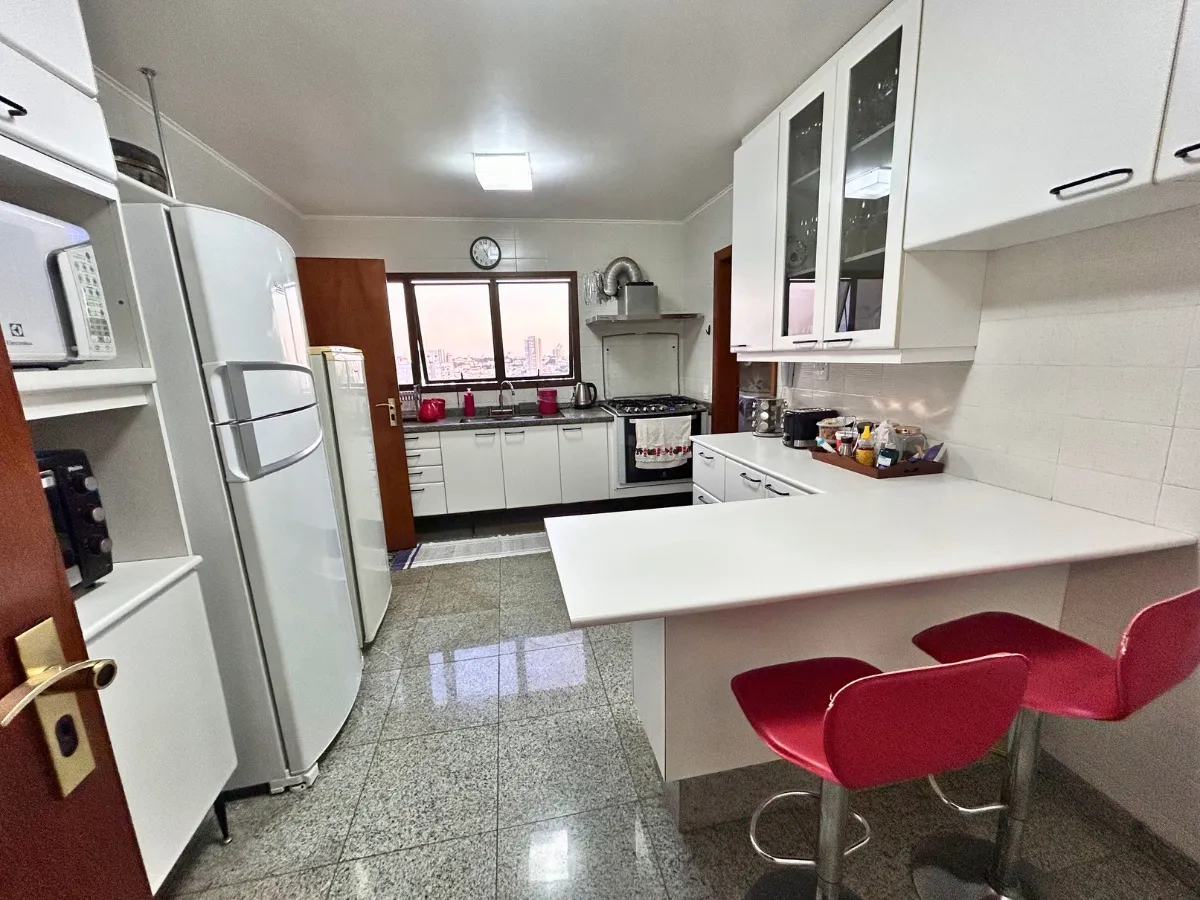 Imagem Apartamento para locação em Chácara Santo Antônio (Zona Leste) com 3 quartos, sendo 1 suíte, 155m2
