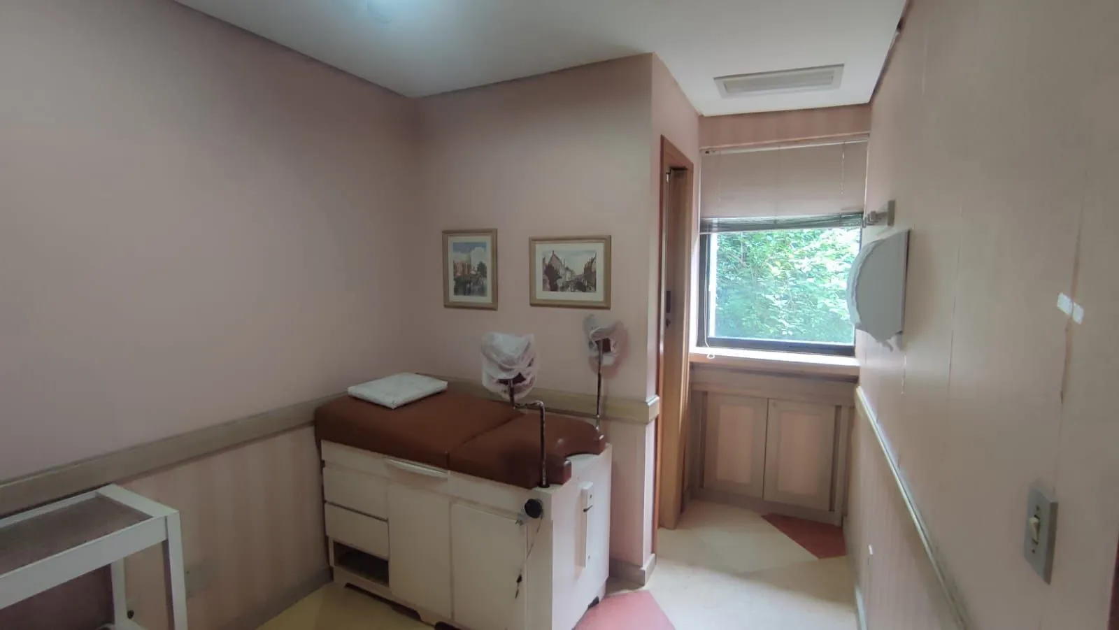 Imagem Conjunto comercial com 2 salas, prontas para atendimento, Moinhos de Vento