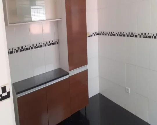 Imagem sobrado com 2 suites e 5 vagas FL26