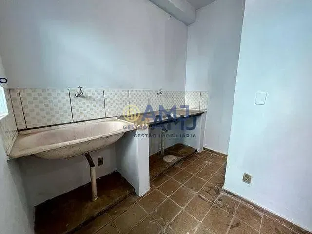 Imagem Galpão Aluguel - Vila Santa Helena