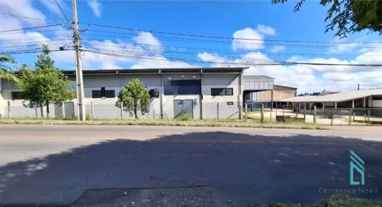 Imagem Barracões em terreno de 7.550 m² no Santa Cândida em Curitiba -PR