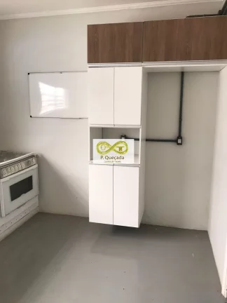 Imagem Sala comercial com 9 salas e 5 banheiros disponível para locação!
