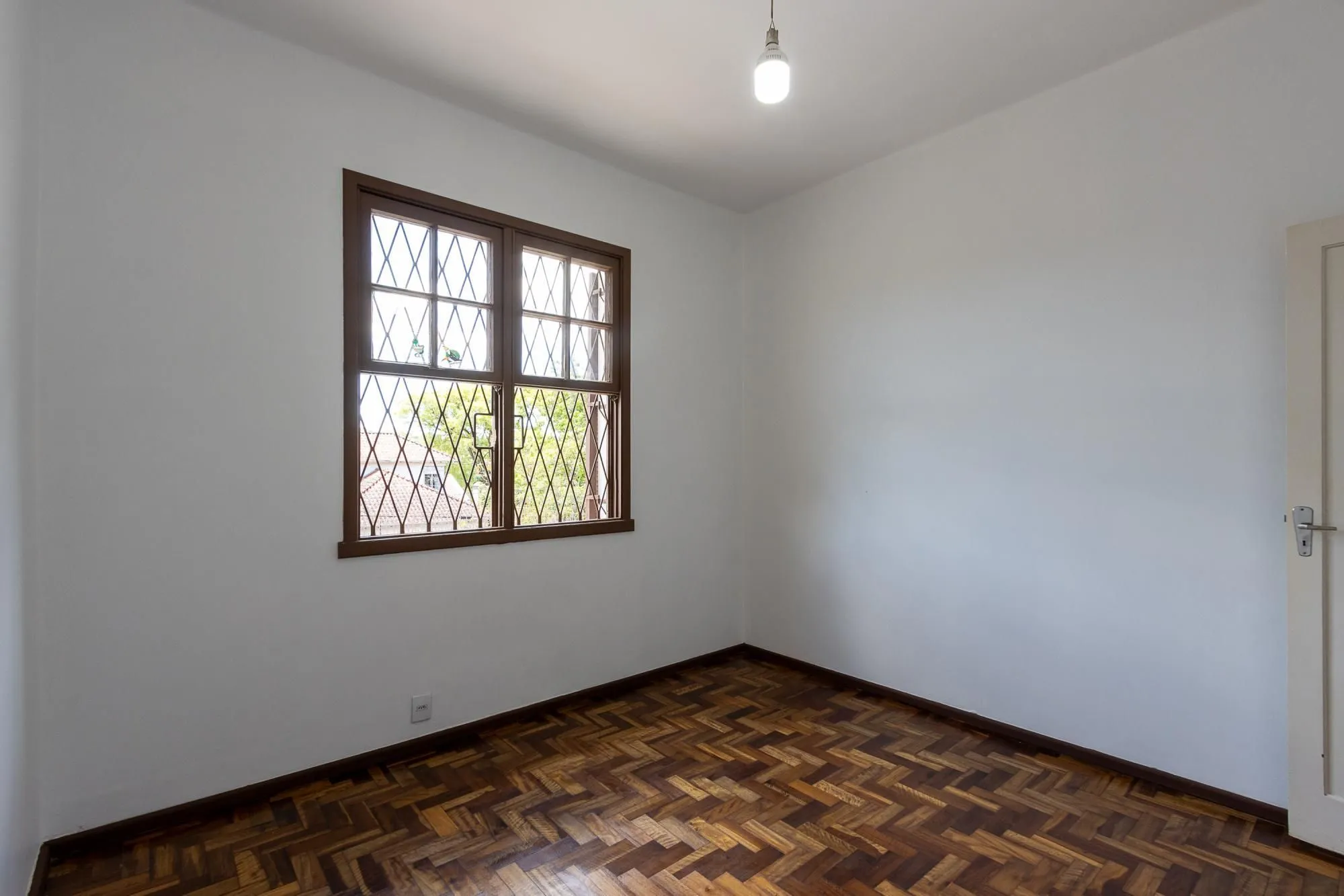 Imagem CASA 2 DORMITÓRIOS NO SANTA TEREZA