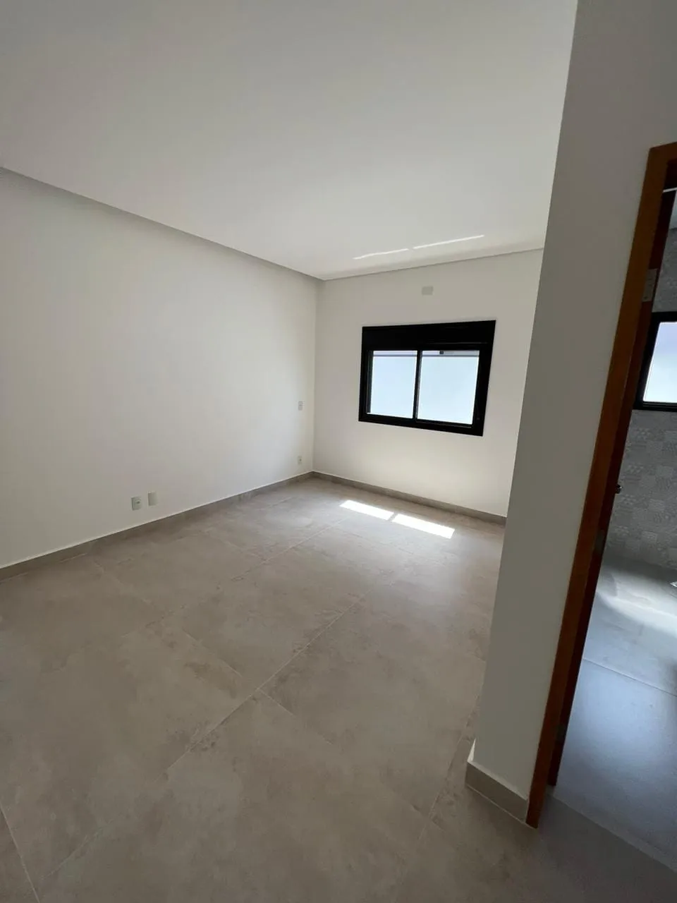 Imagem Casa à venda 3 Quartos, 1 Suite, 2 Vagas, 300M², Bairro do Grama, Caçapava - SP | Condomínio Terras do Vale